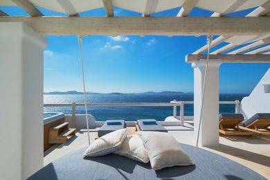 Executive Suite Sea View