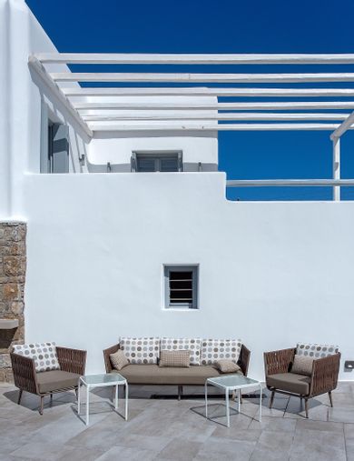 Celeste Villa | St Constantine