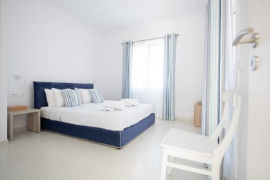 1 Bedroom Deluxe Suite with Sea View | Ornos