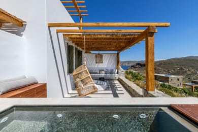 Rock Suite with Jacuzzi  | Panormos