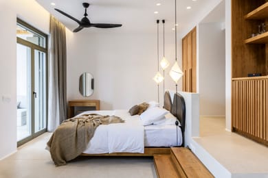 Deluxe Suite with Jacuzzi | Panormos