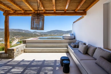 Deluxe Suite with Jacuzzi | Panormos