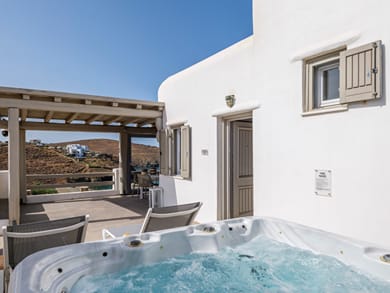 Poseidon Sea View Maisonette with Private Jacuzzi – 2BDR – Merchia beach