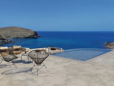 Exclusive Villa with Infinity Pool & Jacuzzi | Merchia Beach