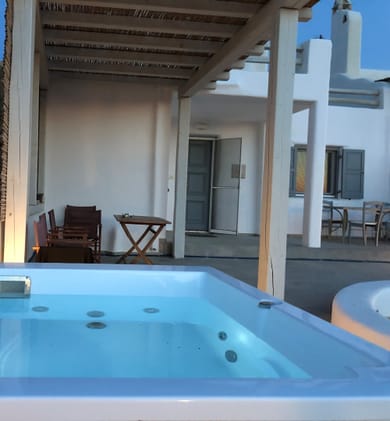 Villa Sea View with Jacuzzi | Merchia Beach