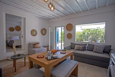 Villa Iliana 2 w shared Pool
