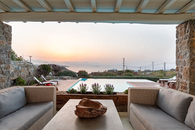 Bill & John Mykonos - Image 3