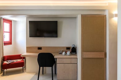 Mykonos Gem - Image 4