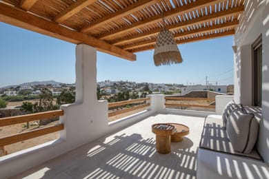 Acres Luxe – First Floor Haven