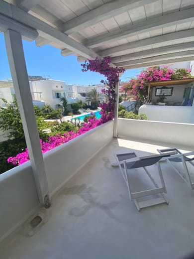 Mykonian Style Pool House 3