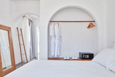 Mykonos Waves - Image 4