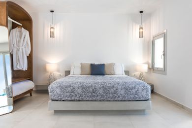 Delight Suite | Outdoor Hot Tub Sea & Sunset View