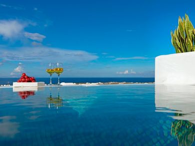 Myst Boutique Hotel Santorini - Image 4