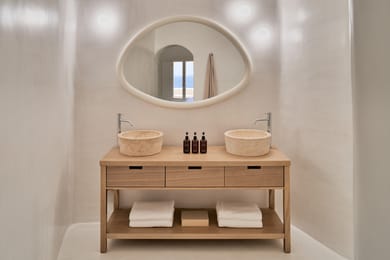 Wet Allure Suite