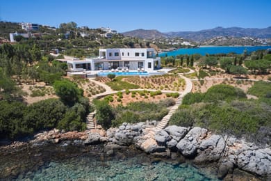 Iremia Seafront Villa Timeless Lifestyle | Ammoudara Agios Nikolaos Crete