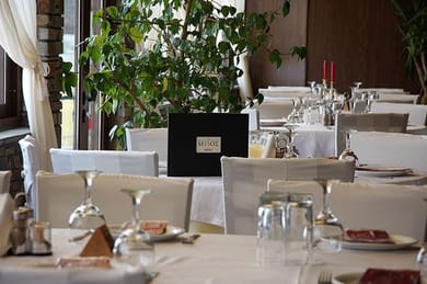 Mythos Hotel - Image 4