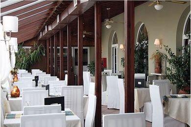 Mythos Hotel - Image 6