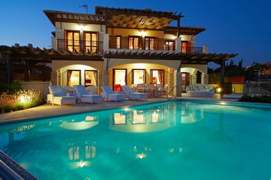 Aphrodite Hills Rentals – The Mythos Collection Villas - Image 2