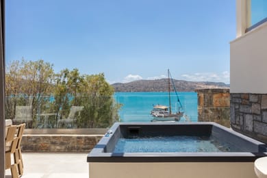 Naiades Beach Boutique Hotel - Image 4