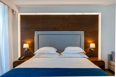 Aegean Princess Villa SeaView 3 Bedrooms on 3 Floors with Private Pool Wellness room Soulsteam & Gym