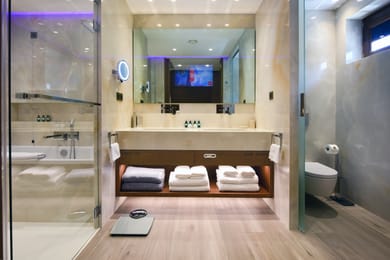 Blue Princess Villa 2 bedrooms in 2 floors Sea View with private pool and outdoor whirlpool