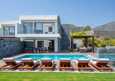 Grand Royal Villa 3 Bedrooms on Three Floors Sea View with Private Pool SweetSpa and Gym