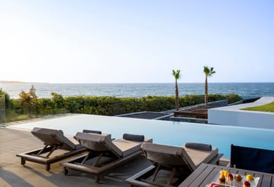 Signature Princess Villa SeaView 3 Bedrooms on 3 Floors with Private Pool Wellness room Soulsteam & Gym