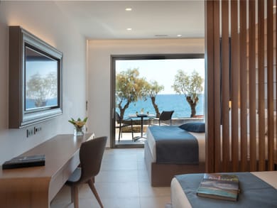 Comfort Family room Sea front visually separated children area