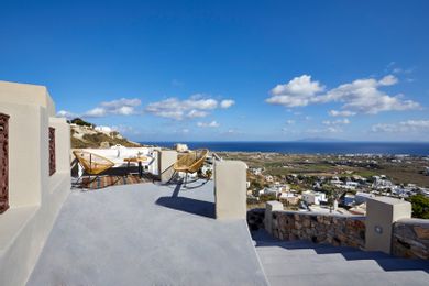 Nano Suites Santorini - Image 3
