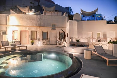 Naos Suites - Image 3