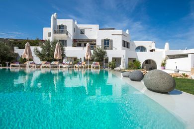 Naoussa Hills Boutique Resort - Image 4