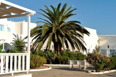 Narges Hotel - Image 4