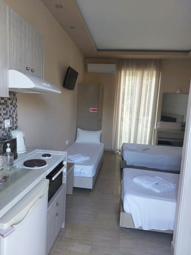 Nastazia Studios - Image 5