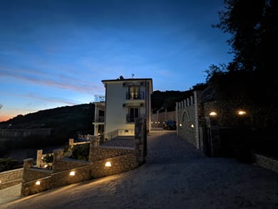 Natura Luxury Suites Parga