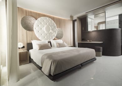 Verdant Room with Garden View
