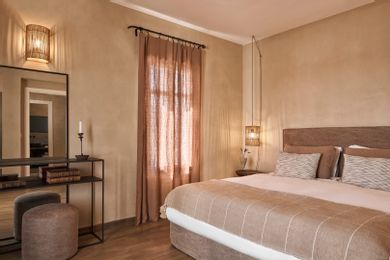 Elegant Villa with Private Pool & Sea View