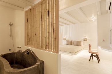 Elegant Villa with Private Pool & Sea View