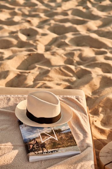 Naxian On The Beach Luxury Boutique Suites - Image 7