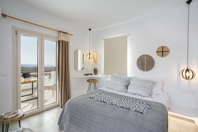 Naxos Earth Residence