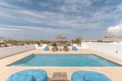 White Cocoon IV 3 Bedroom Villa with private pool and sea view