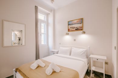 Arete- Deluxe Double Room 1st Floor