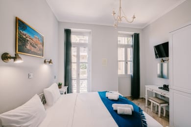 Diotima- Deluxe Double Room with Balcony 2nd Floor