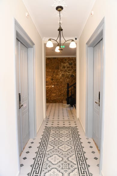 Neapolis 1897 Boutique Luxury Rooms - Image 2