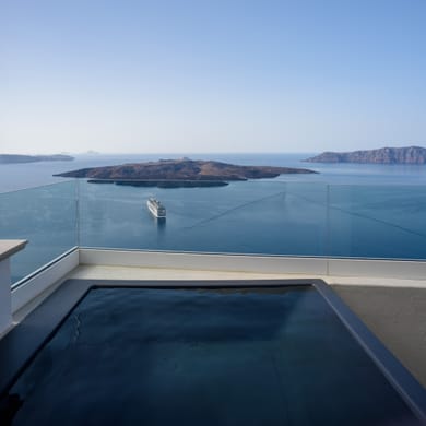 Junior Suite with outdoor hot tub & sunset view