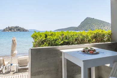 Triple Room Beach Floor