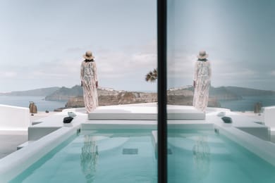 Executive Suite With Heated Jacuzzi