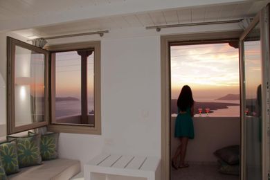 Nemesis Hotel Santorini - Image 4