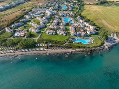 Neptune Luxury Resort - Image 6