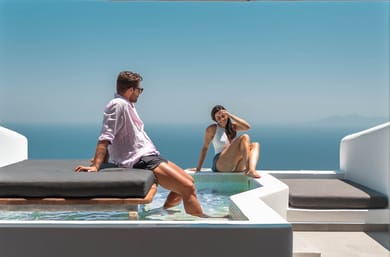 Honeymoon Suite with Sea View and Heated Plunge Pool