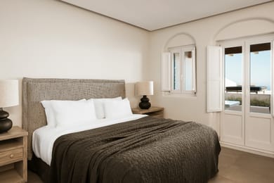 Superior Suite with sea view and Heated Plunge Pool